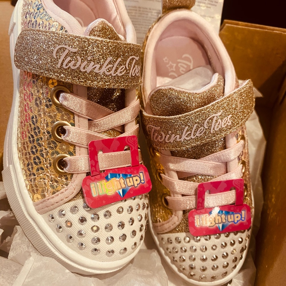 Skechers Twinkle Toes Light-Up Kids' Sneakers - Gold & Pink